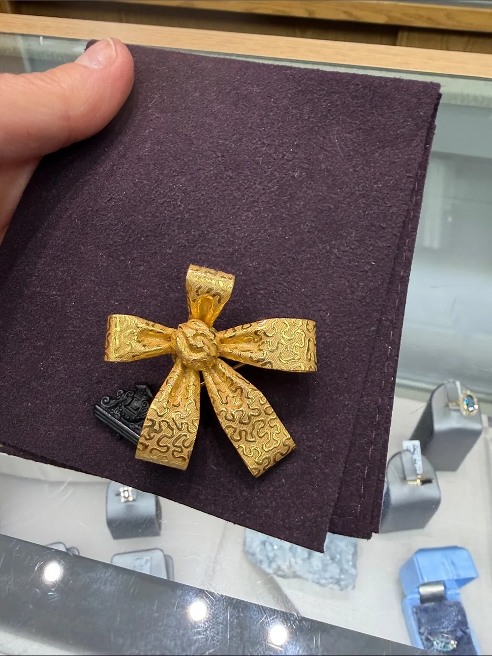 Vintage Gold Bow Brooch - Textured Floral Design Miriam Haskell Authentic